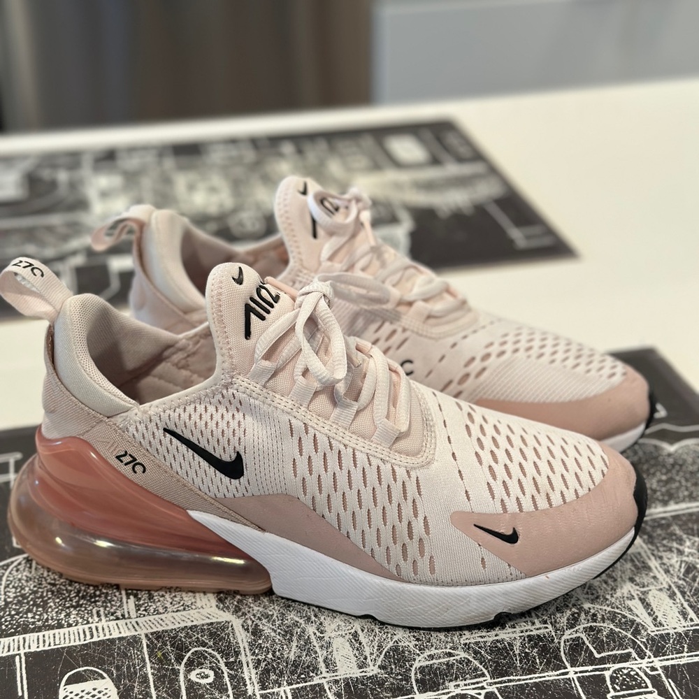 Nike Air Max 270 - soft pink